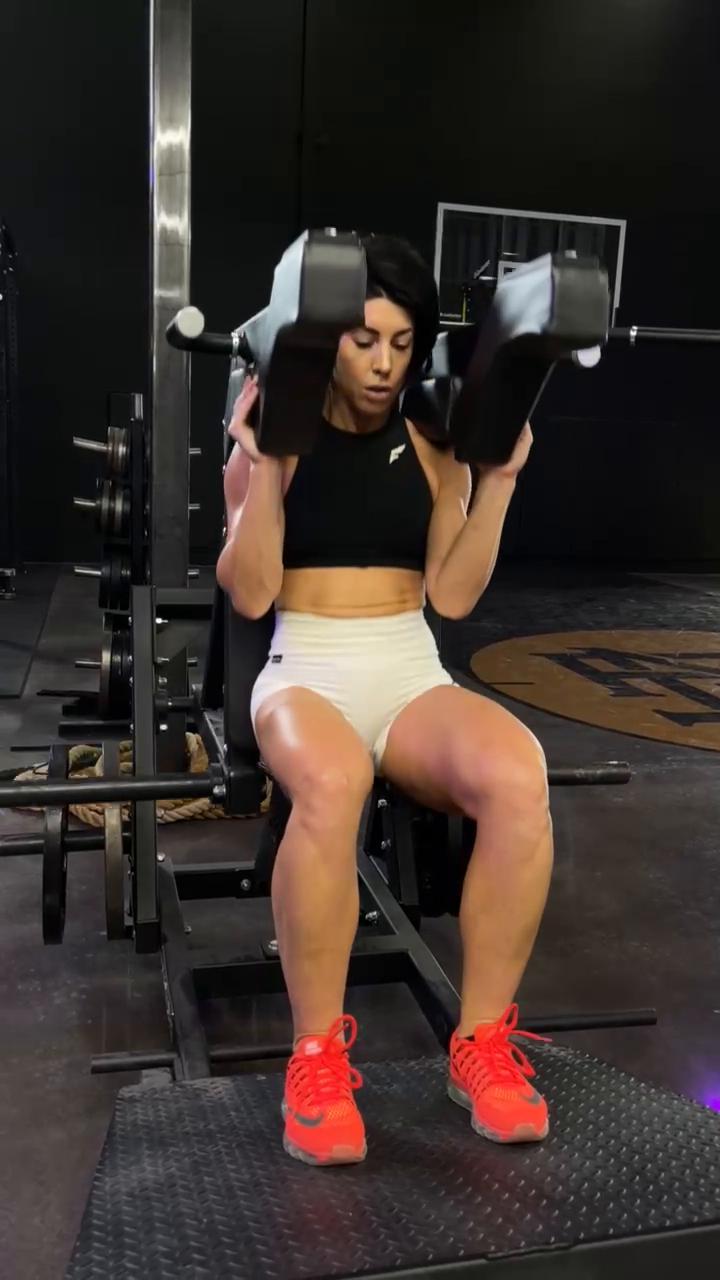 W1/D5 Lower Hypertrophy