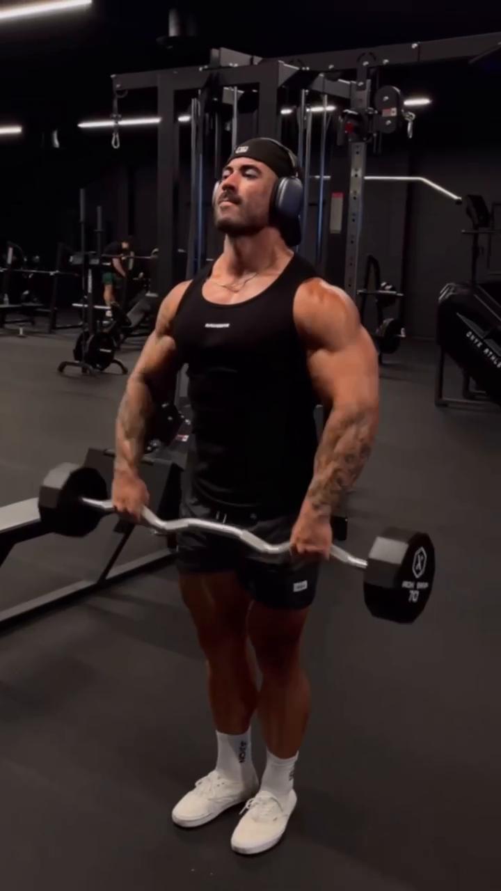 DAY 1 CHALLENGE
01 (PUSH/TRICEPS)