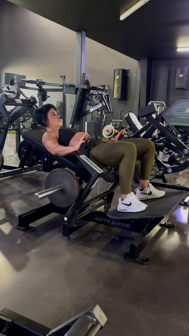 6/25 | LEGS (Hams/Glutes)