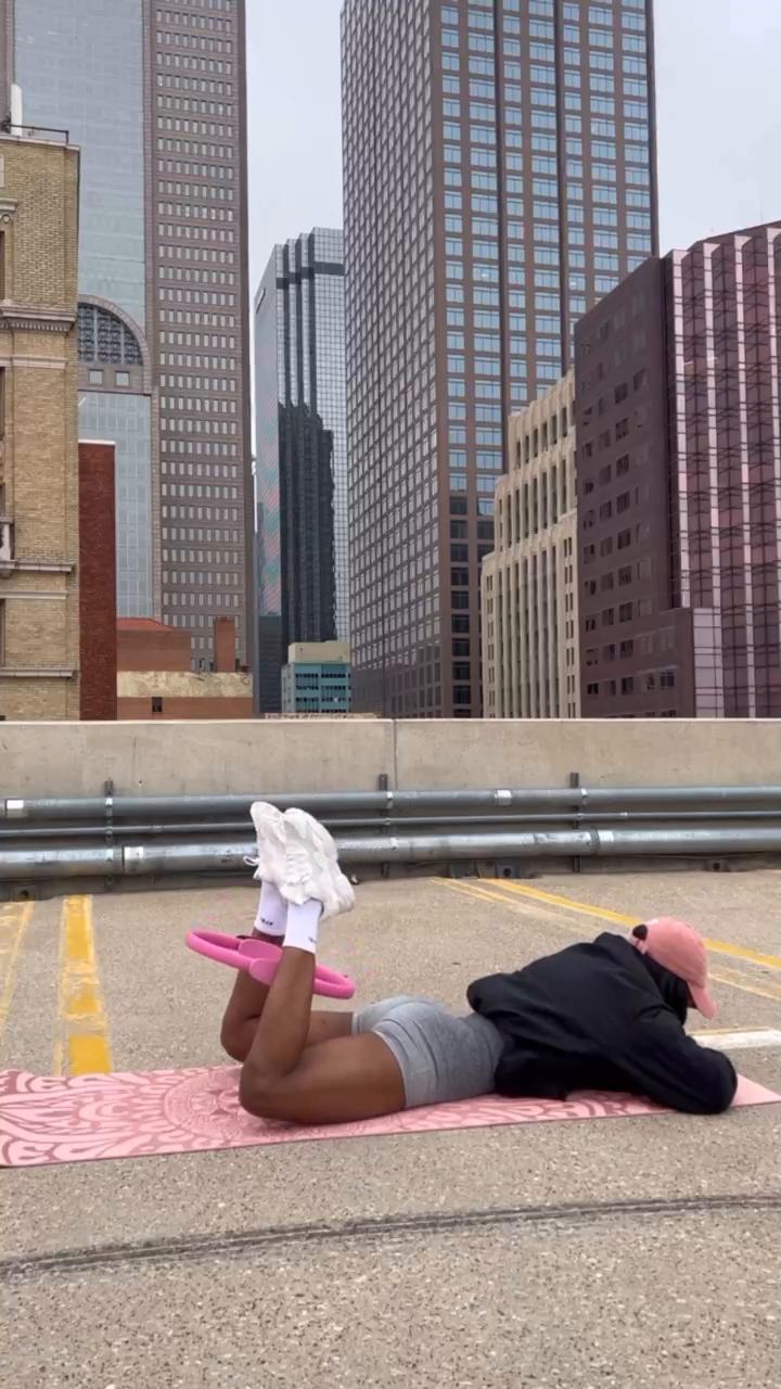 20min Pilates Sculpt
