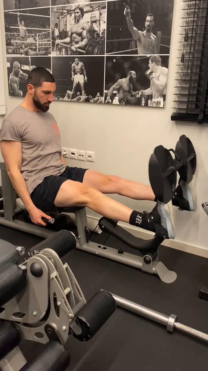 W1/D1 - Quads - Hams - Adductors - Abductors - Calves