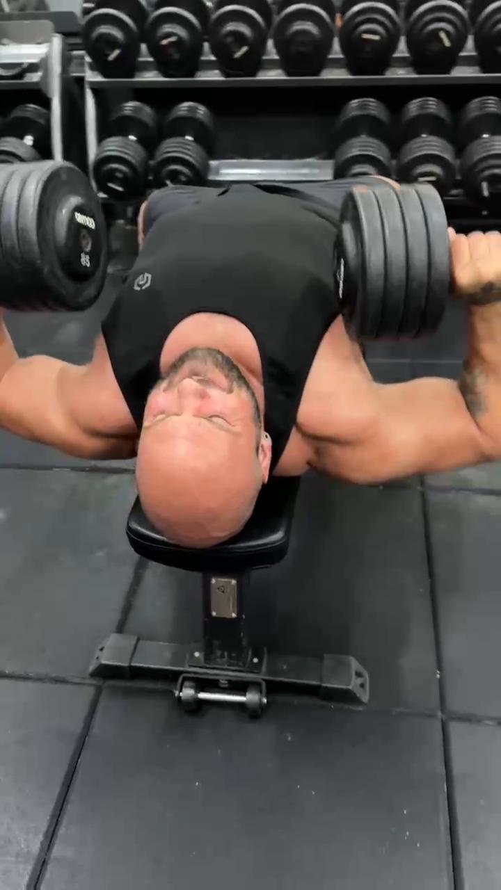 Chest / Calves