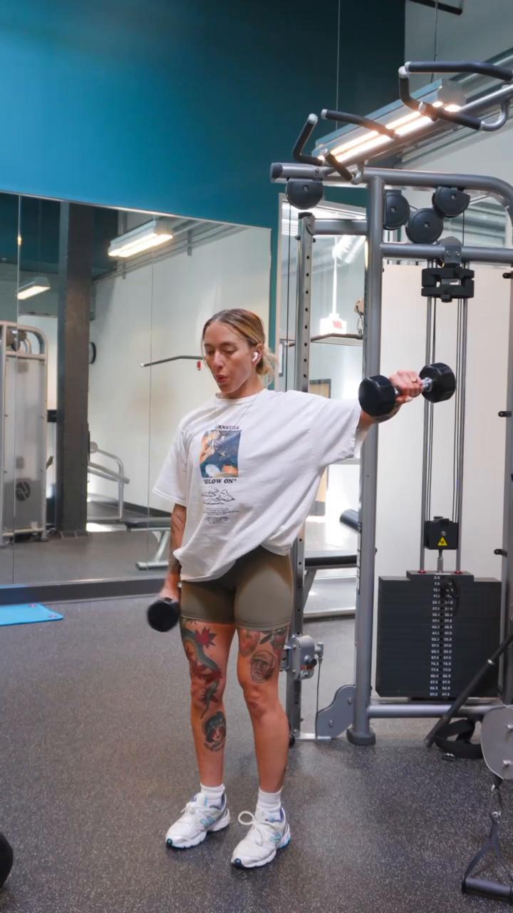 9/10 Upper Body Push