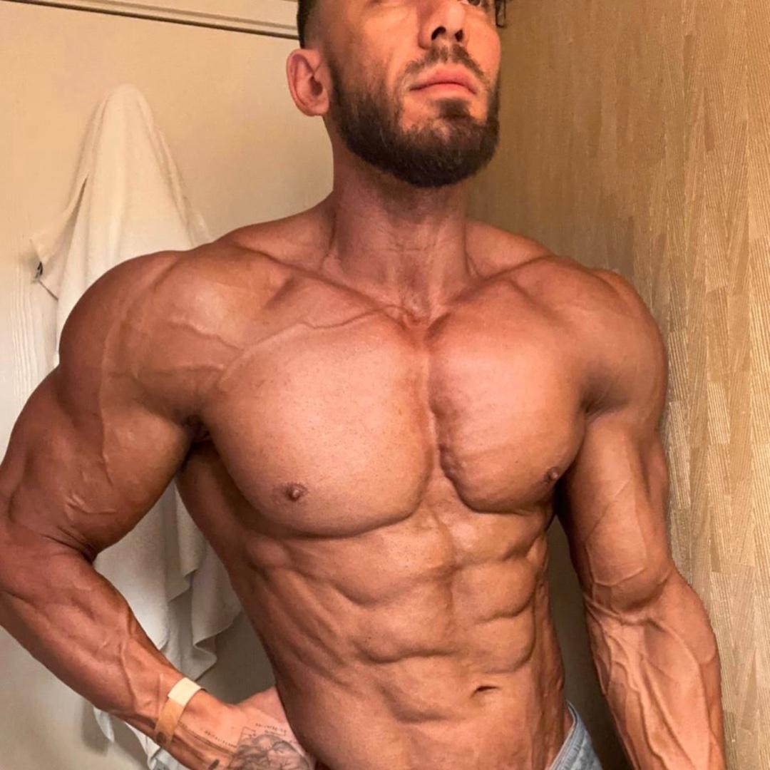 Abs