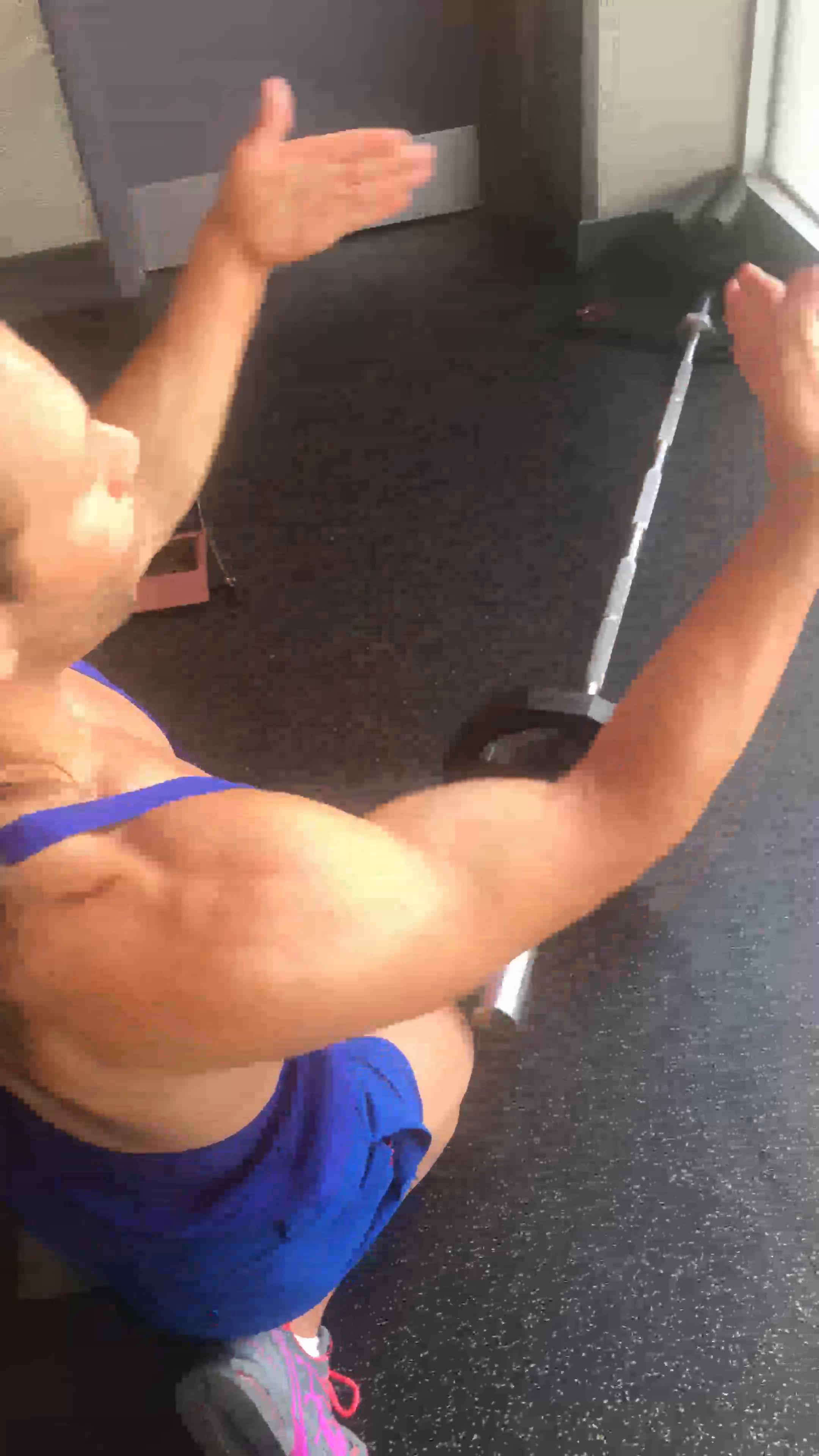 W1/D2 Day 2 Chest / Abs / HIIT