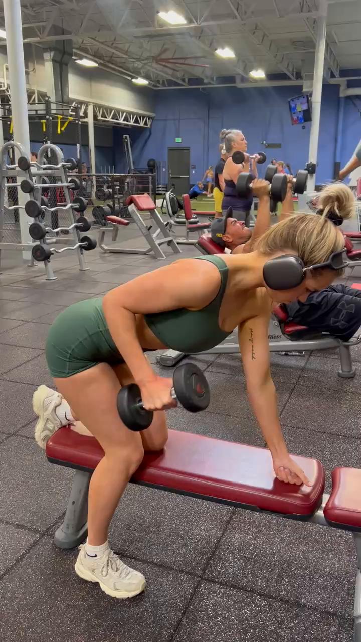 playbook-kylen-suttner-hamstring-focused-legs-gym