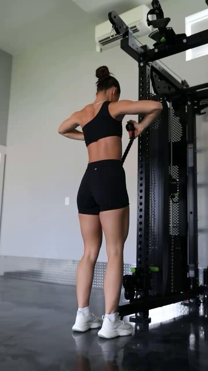 W1/D5: UPPER BODY (PUSH) GYM