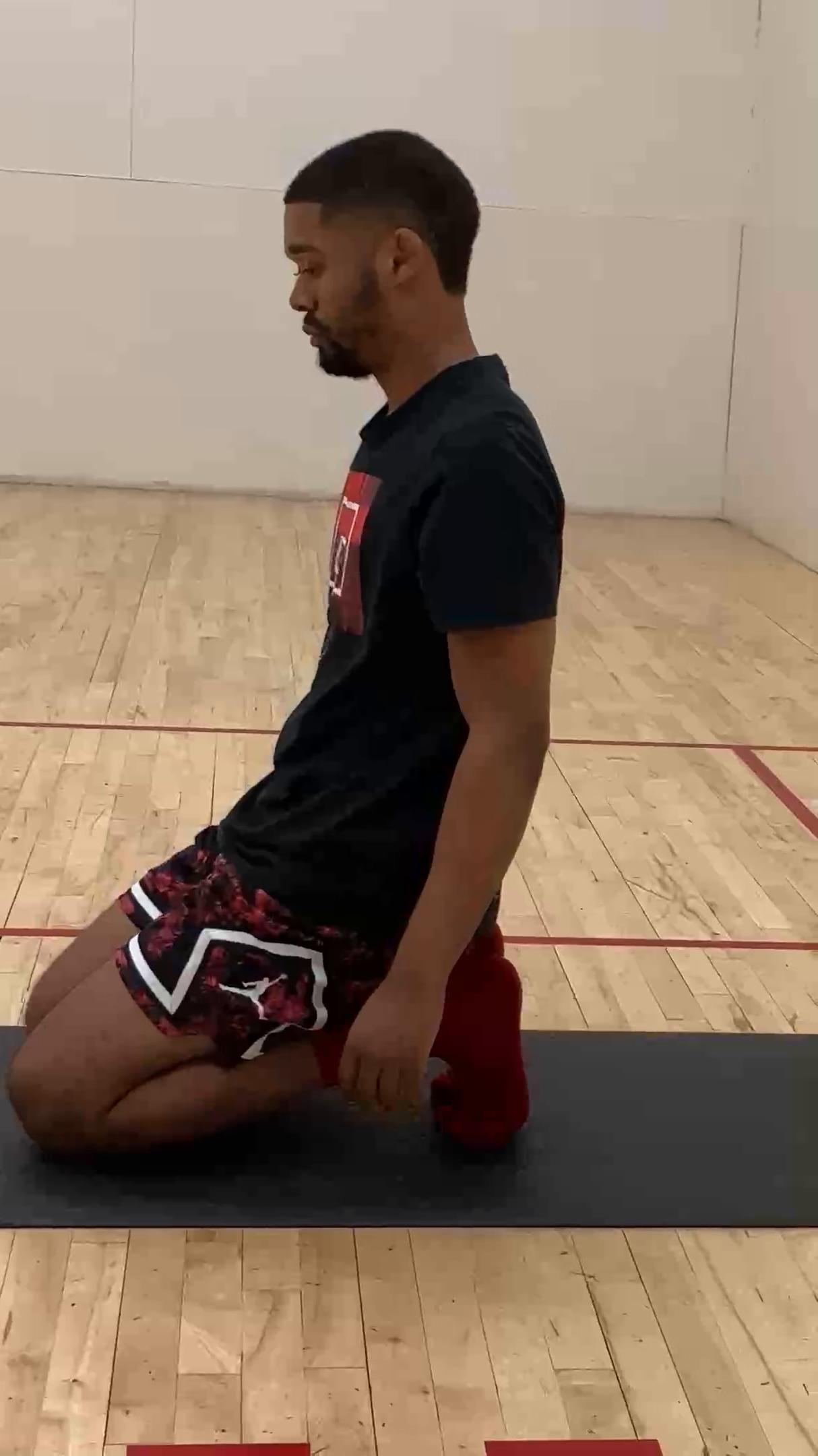 W1/D1 Daily Stretching & Mobility