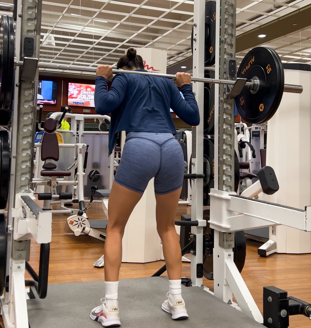 Andrea Sofia App - Nutrition and Fitness Coach